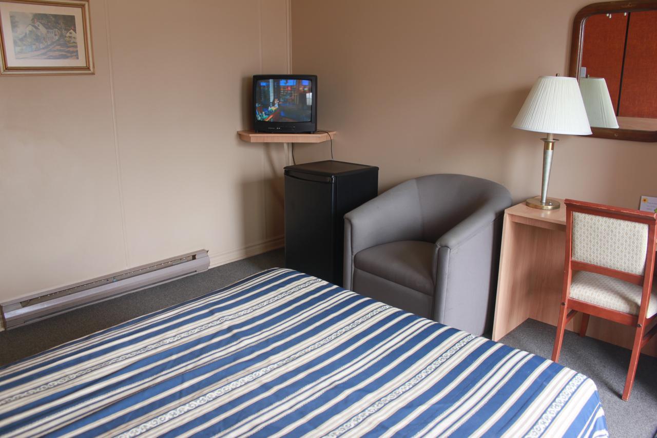 Motel Boise Blainville Exteriör bild